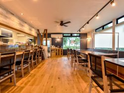 CAFÉ&BAL 終日KIRAKU 南アルプス市 カフェ・バー