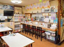 ファミリー食堂 宝来 都留市 和食・中華