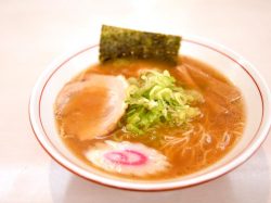 くるまやラーメン 南アルプスガーデン店 南アルプス市 ラーメン