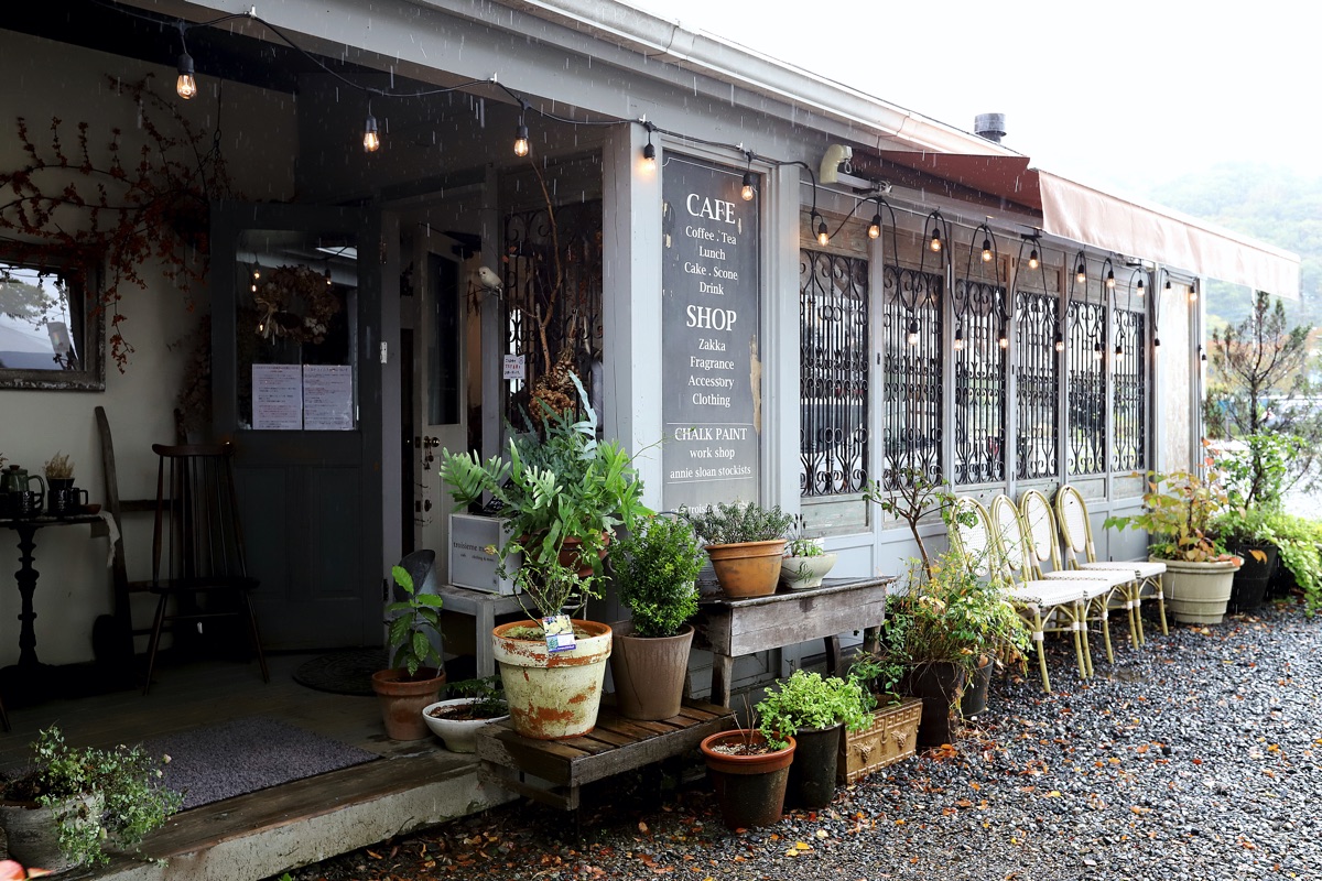 troisième marché 写真2
