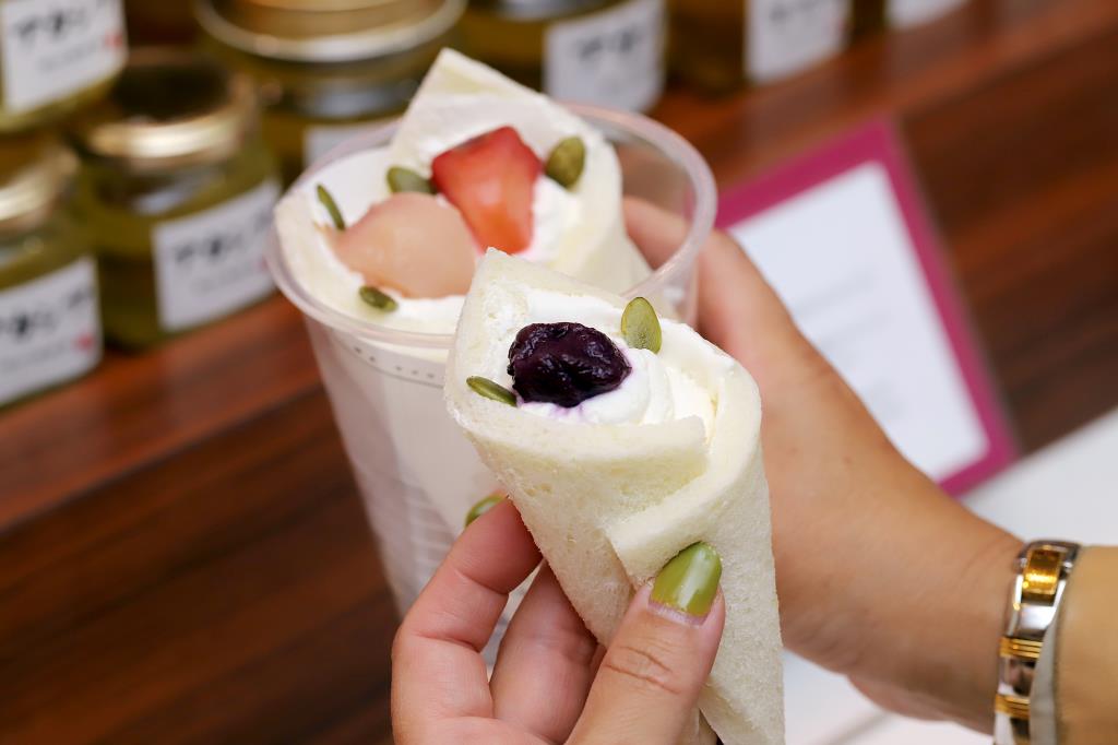カフェテロワール パティスリー セレオ甲府