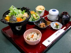 ぶどうの丘 和食処 丘庵