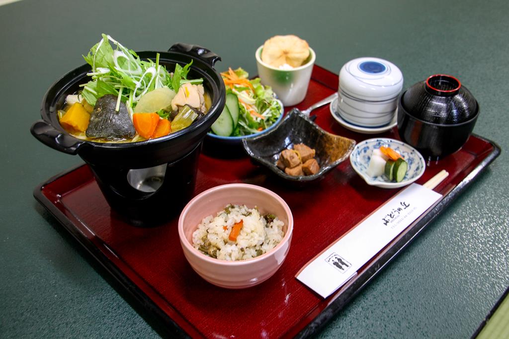 ぶどうの丘 和食処 丘庵 甲州市 和食