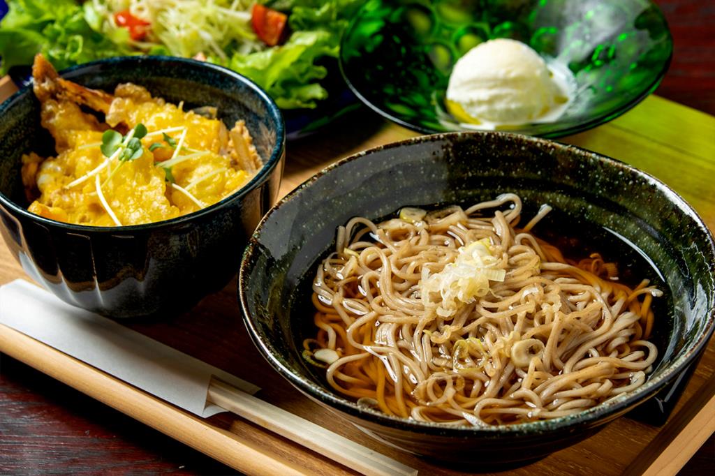 信州蕎麦 そば壱 昭和町 そば・うどん