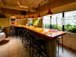 Trattoria PIPS 都留市 イタリアン