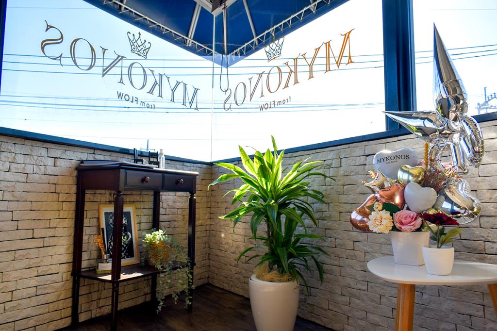 MYKONOS 甲府 ヘア