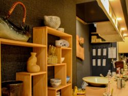 串天とシャンパン ひこ処の 甲府 居酒屋