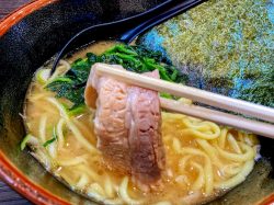 はねだ家 甲府昭和 ラーメン3