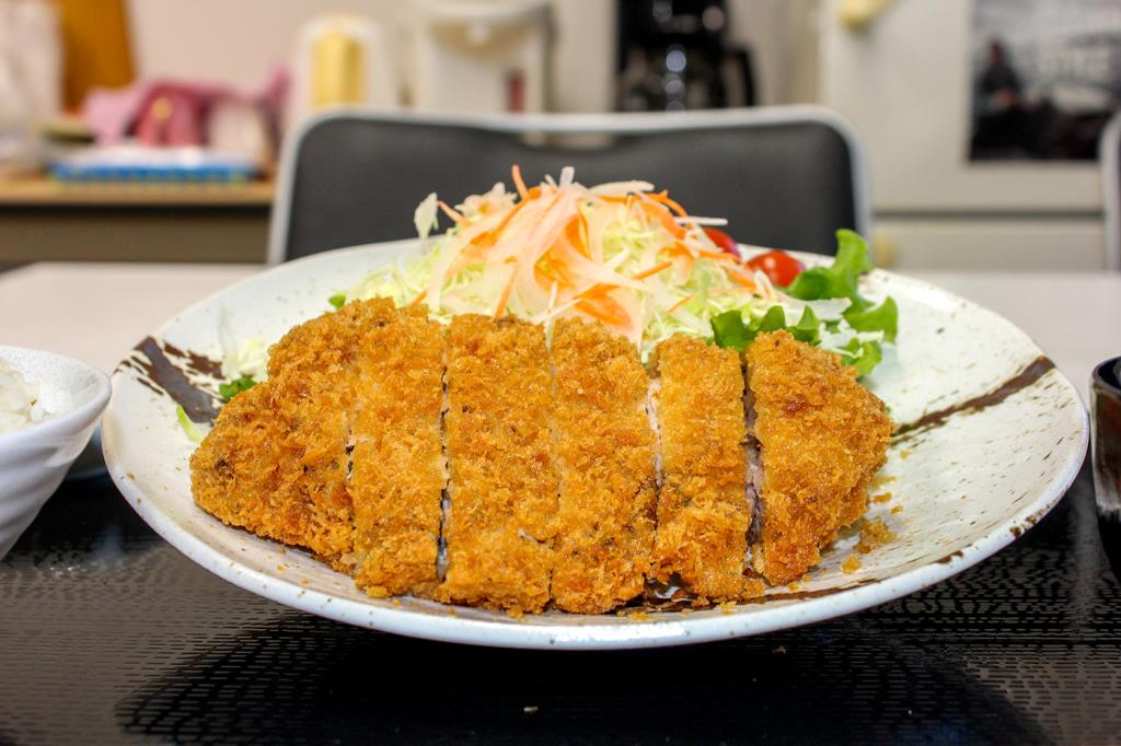 レストランお勝手場 都留市 和食・洋食