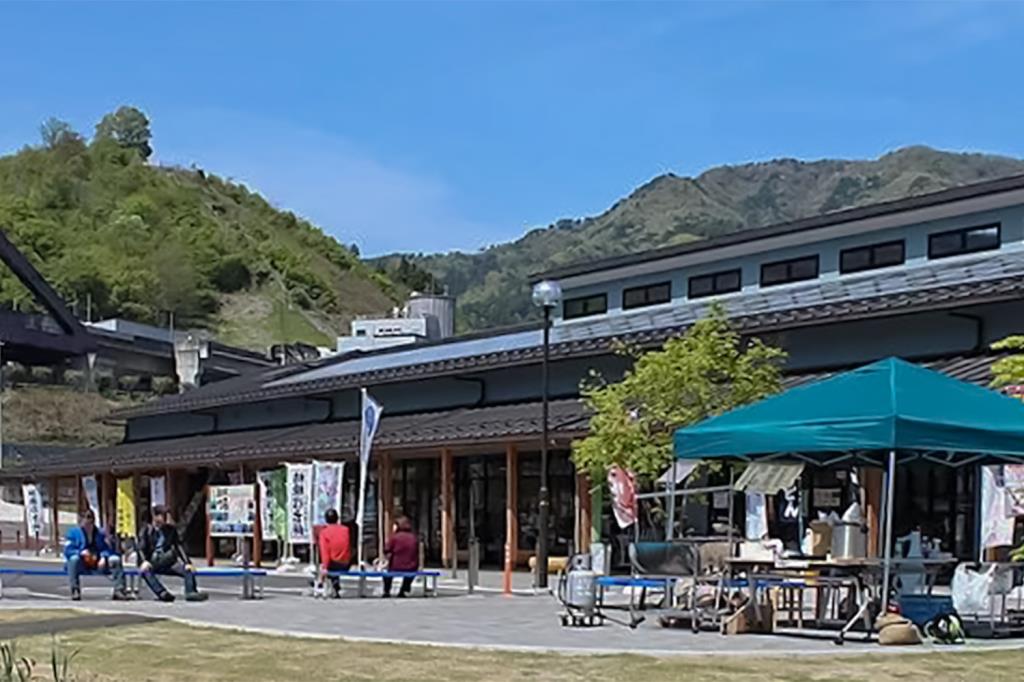 レストランお勝手場 都留市 和食・洋食