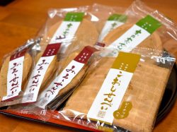 せんべいの泉屋