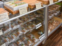 せんべいの泉屋 都留市 スイーツ