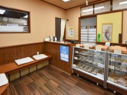 せんべいの泉屋 都留市 スイーツ