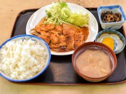 大衆食堂 しらかば【閉店】