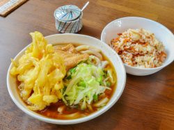 うどん屋 源さん