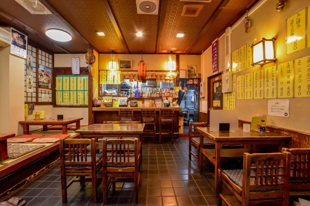 丸八焼鳥店 平和通り店 甲府 居酒屋