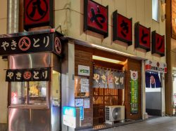丸八焼鳥店 平和通り店 甲府 居酒屋