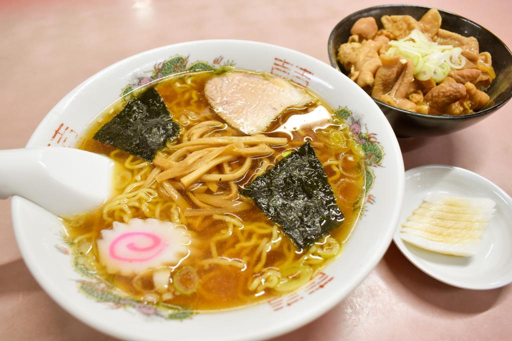 竜巻軒 甲府 ラーメン4