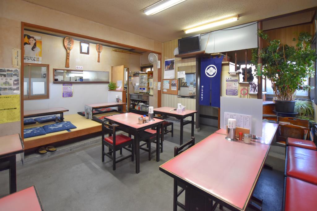 竜巻軒 甲府 ラーメン2