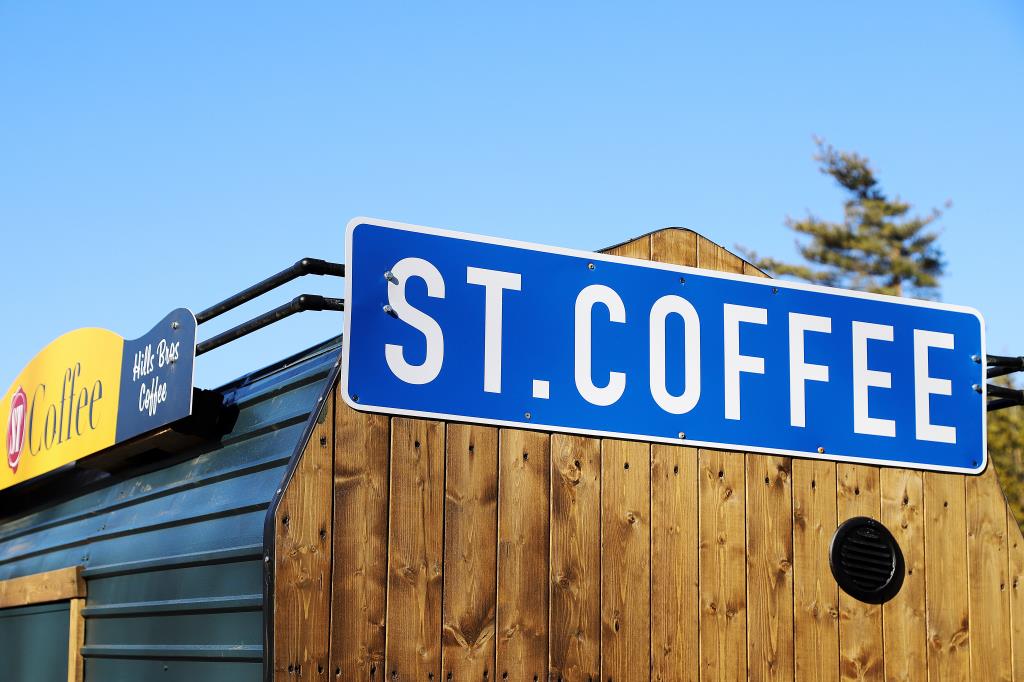北杜市のキッチンカーSTピザ＆STコーヒー