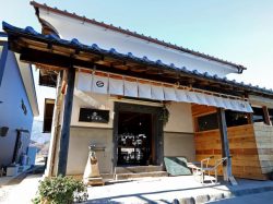 仲沢商店