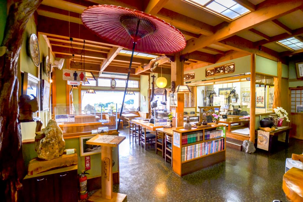 富士見茶屋 いろり 山梨市 和食・ほうとう