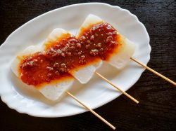 はやぶさ温泉 食事処 山梨市 和食