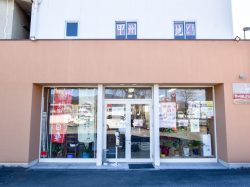 甲州地どり市場