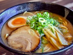 麺屋 いけ麺【閉店】