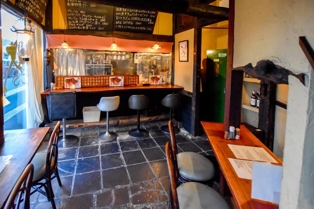 BAR Pes 甲府 バー・イタリアン