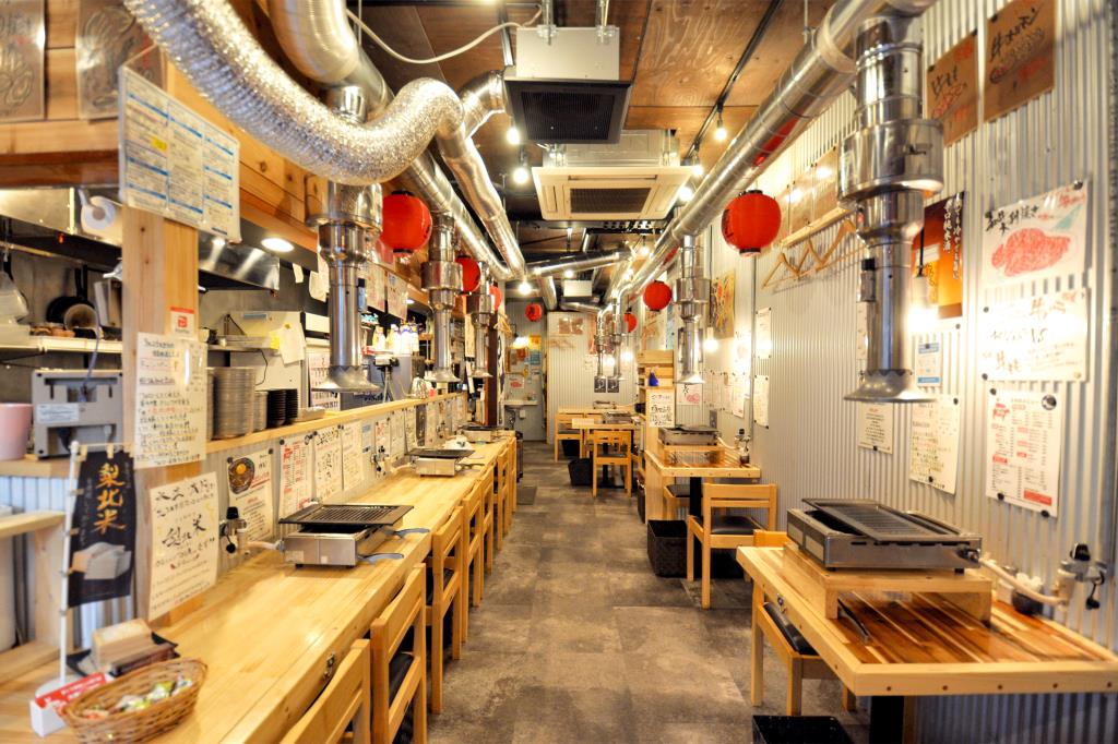大衆肉酒場 さぶろー 甲府 居酒屋
