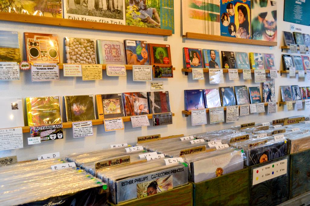 大平 BIGFLAT 山梨市 レコード・雑貨