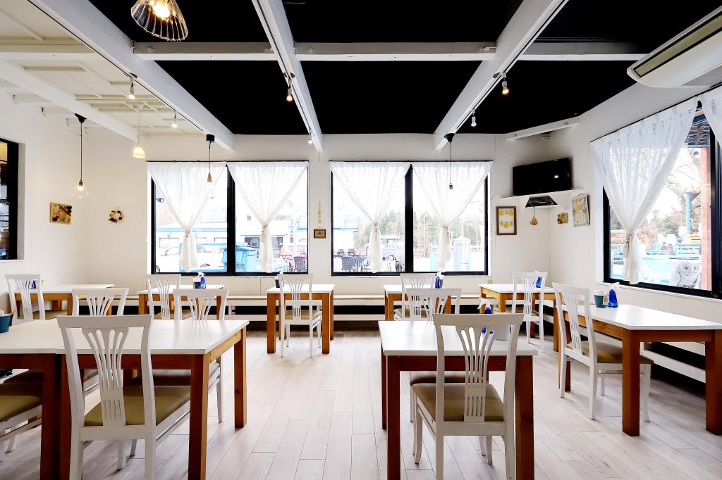 観音山フルーツパーラー河口湖店 富士河口湖町 カフェ・スイーツ