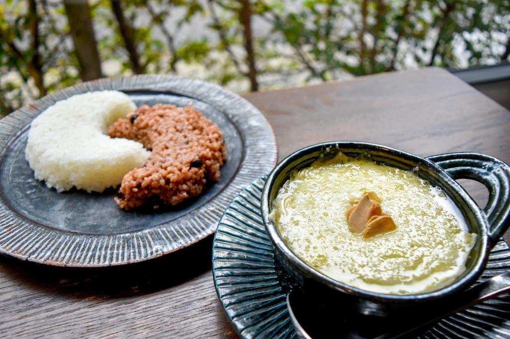 医食同源 彩食健味 百屋 甲斐市 ・カレー