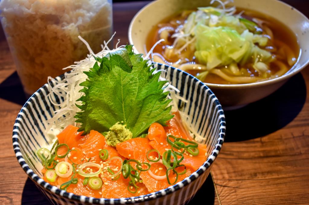 丸神うどん 富士吉田市 うどん・そば