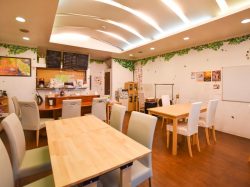 地域コミュニティカフェ ENISHI 甲府 文化施設