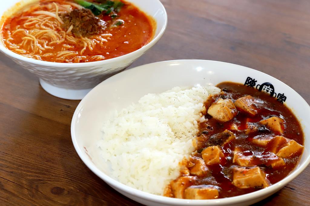 富士急ハイランドの話題の新店グルメ2021
