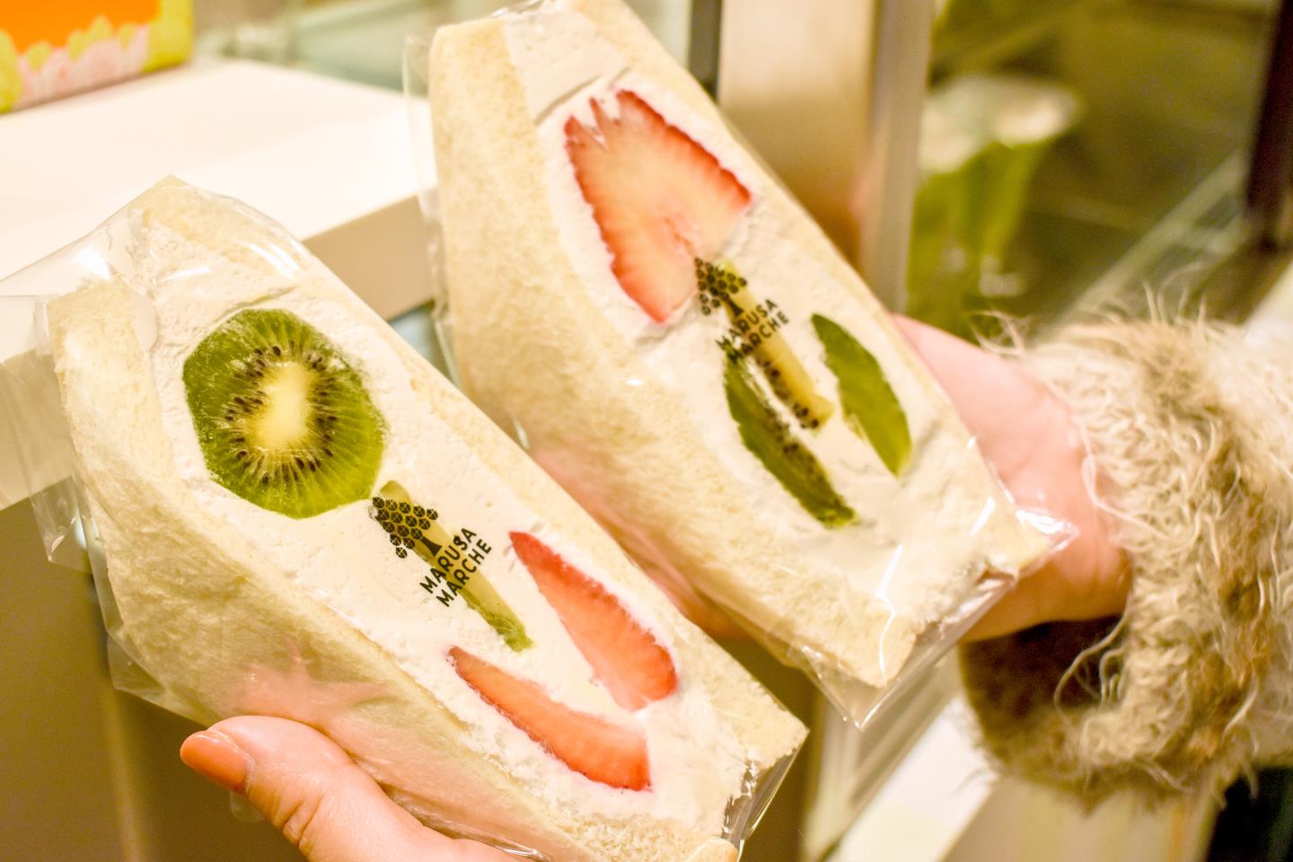 マルサマルシェのフルーツサンド専門店