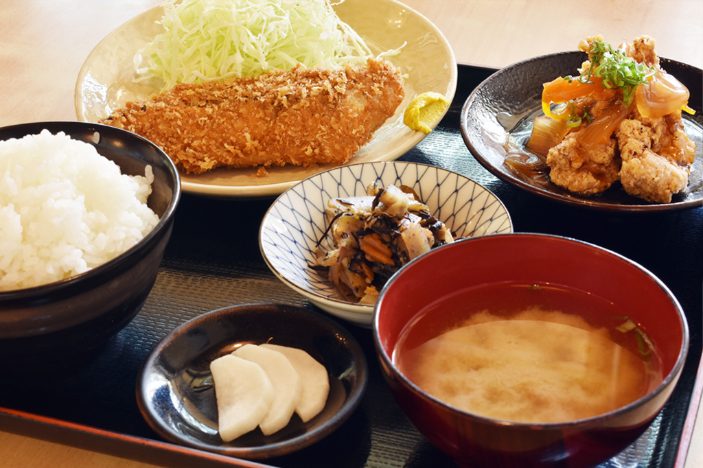食堂 くろき 料理