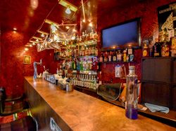 BAR MOON SHINER