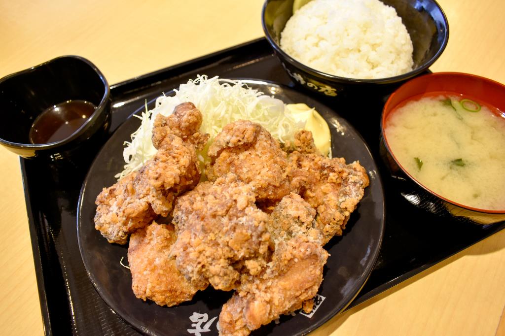 伝説のすた丼屋 甲府店2