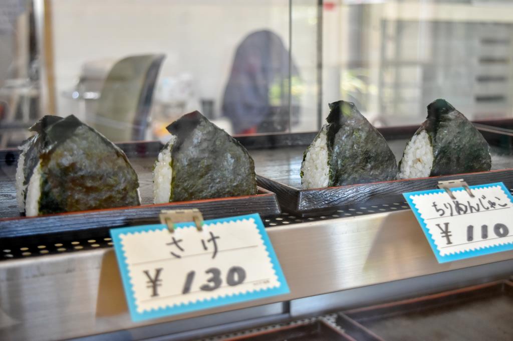 島嘉商店 おにぎり 甲斐市4