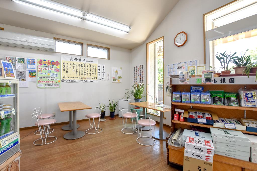 島嘉商店 おにぎり 甲斐市2
