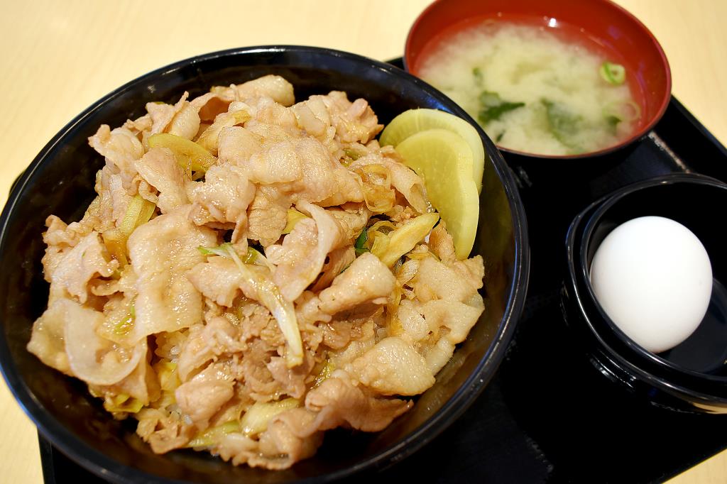 「伝説のすた丼屋」甲府店2021年4月6日オープン！