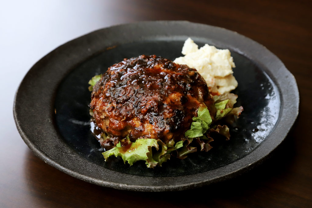 肉ビストロ KAGURAのハンバーグ2