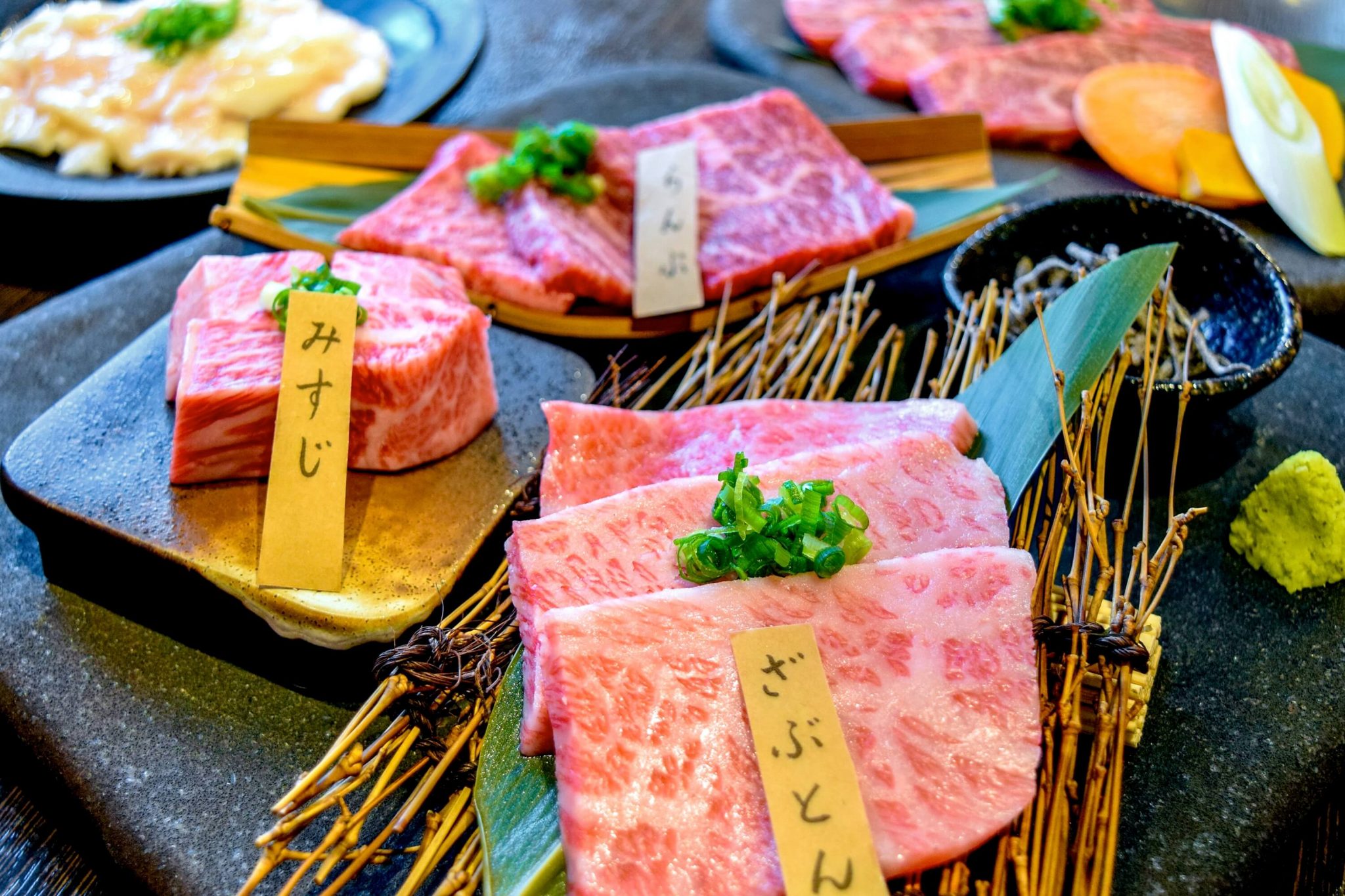 ホルモン問屋 肉番長