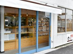 フクロウ紅茶店 甲府 カフェ