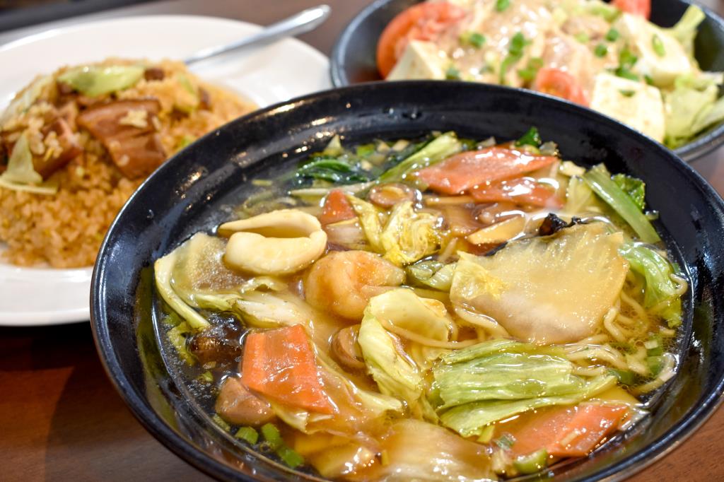 New China ニューチャイナ 中華 富士河口湖町