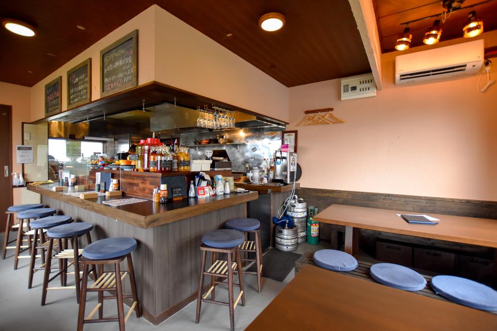 酒場あっち 昭和町 居酒屋2