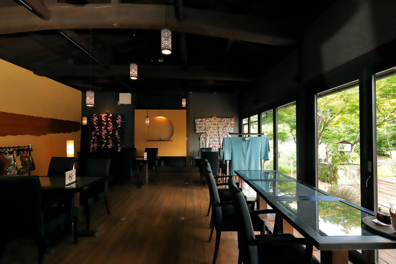 カフェ テロワールの店内